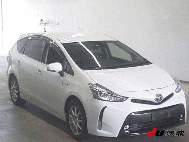 2520 TOYOTA PRIUS ALPHA ZVW41W 2017 г. (JU Ibaraki)